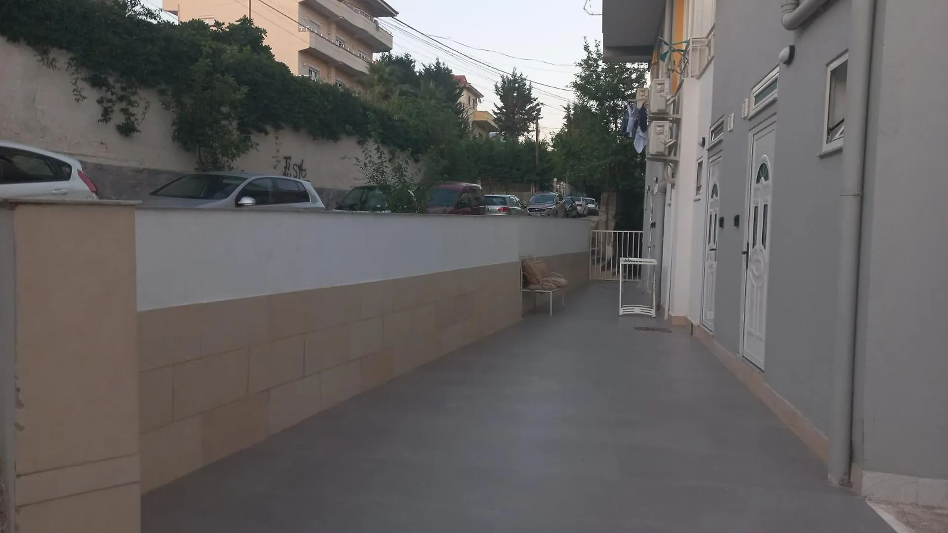 Ulliri Apartment Tirana 0*,  Albania