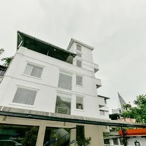 Centre Point 3*, Kochi India
