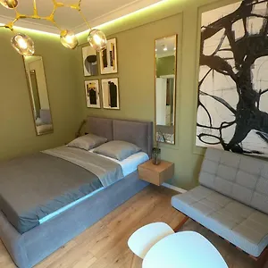 https://rozas-studio-tirana-center.albaniahotels.org